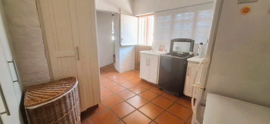 5 Bedroom Property for Sale in Witsand Western Cape